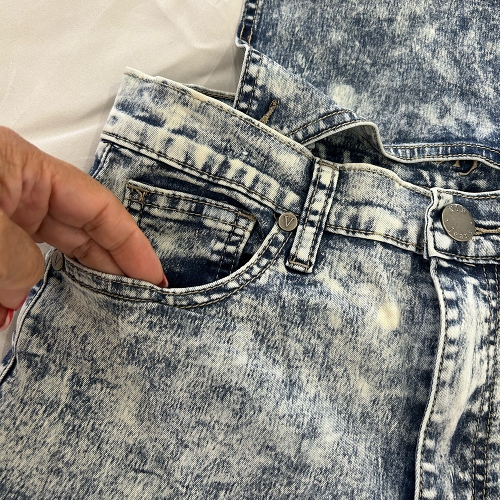 VIP JEANS • Blue Wash Overall Shorts • size M • - Picture 7 of 14